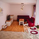 Andreya's Sea Apartment-beach, Sea Garden ,old Town, Free Parking, Free Evcharging Station Apartment Varna