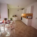 Andreya's Sea Apartment-beach, Sea Garden ,old Town, Free Parking, Free Evcharging Station Apartment Varna