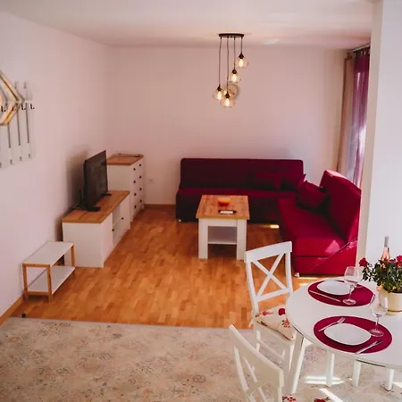Andreya's Sea Apartment-beach, Sea Garden ,old Town, Free Parking, Free Evcharging Station Apartment Varna