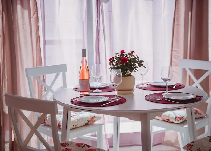 Apartment Andreya's Sea Apartment-beach, Sea Garden ,old Town, Free Parking, Free Evcharging Station Varna