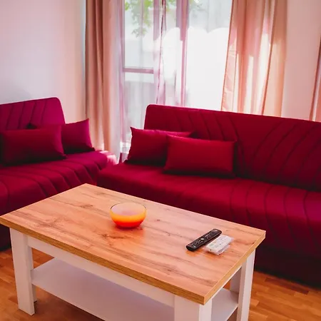 Andreya's Sea Apartment-beach, Sea Garden ,old Town, Free Parking, Free Evcharging Station Daire Varna