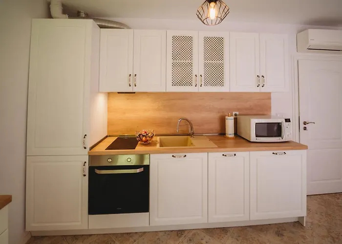 Apartment Andreya's Sea Apartment-beach, Sea Garden ,old Town, Free Parking, Free Evcharging Station Varna